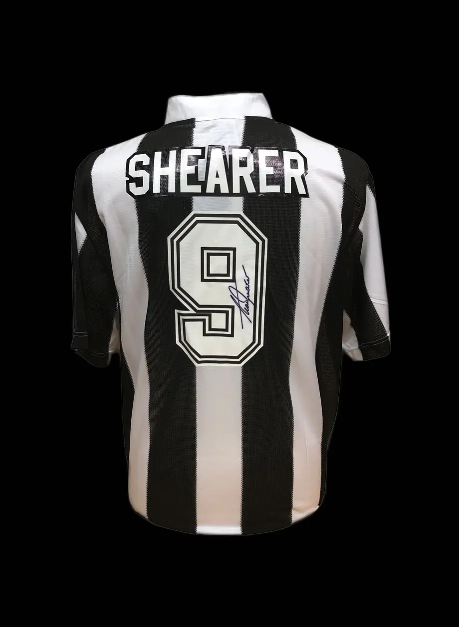 Alan Shearer signed number 1996 number 9 Shirt.