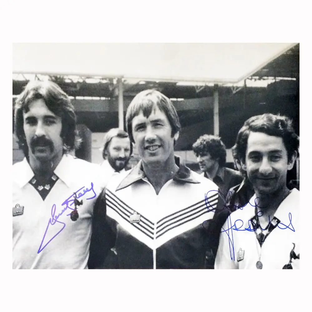Ricky Villa & Ossie Ardiles dual signed Tottenham photo.