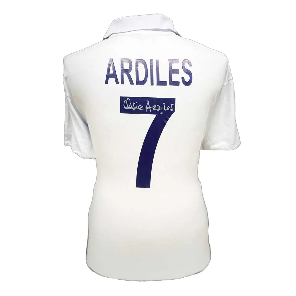 Ossie Ardiles signed 1978 Tottenham #7 shirt.