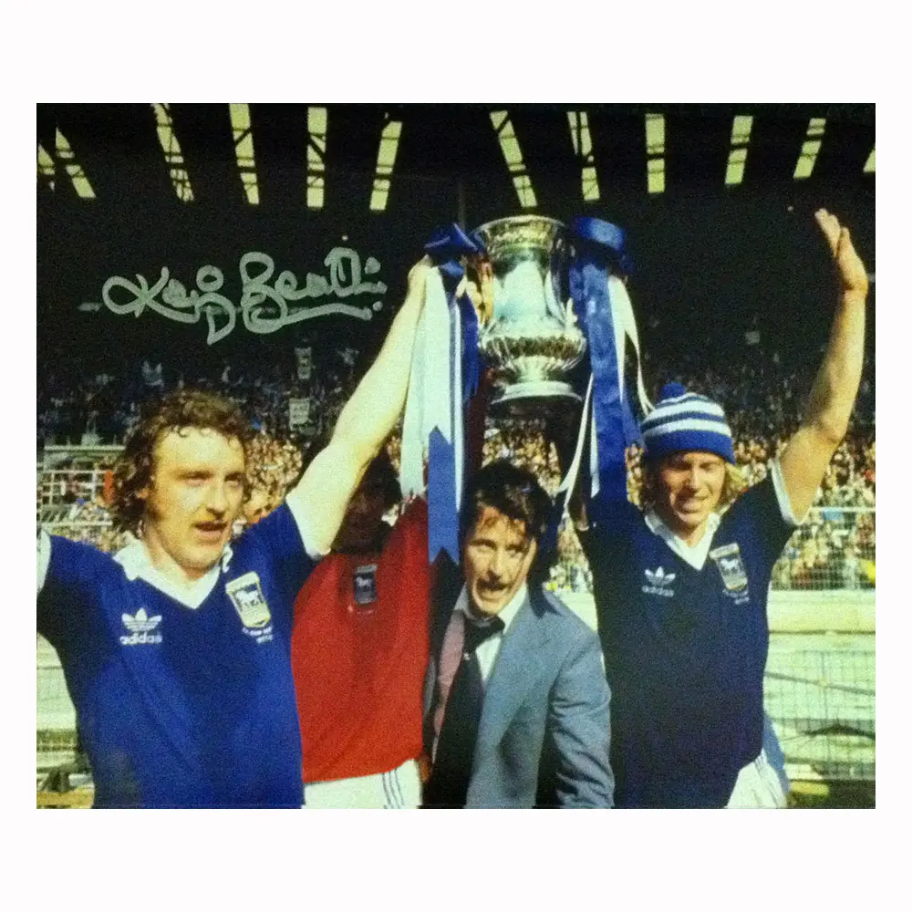 Kevin Beattie Signed photo.