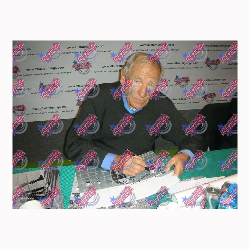 Bert Trautmann signed 1956 FA Cup Final photo (2)