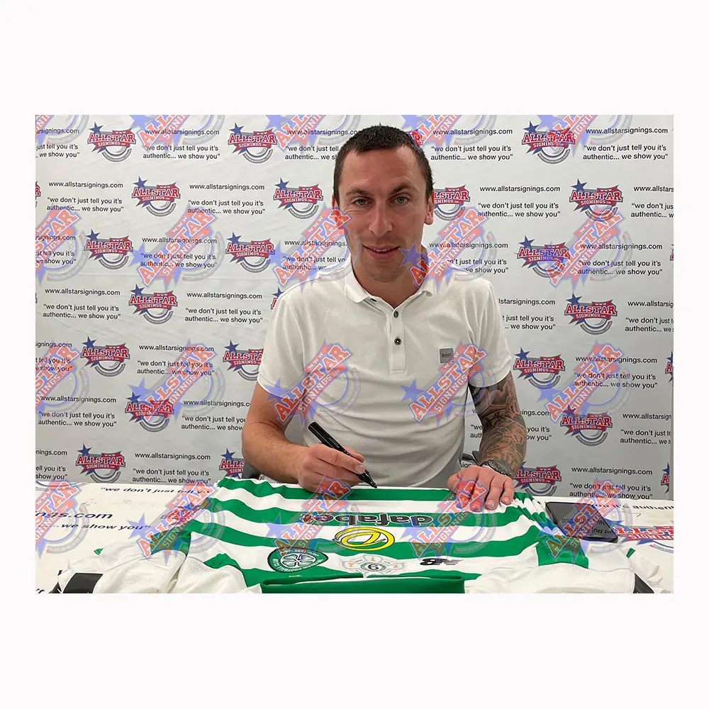 Scott Brown signed Celtic 9 in a row commemorative shirt