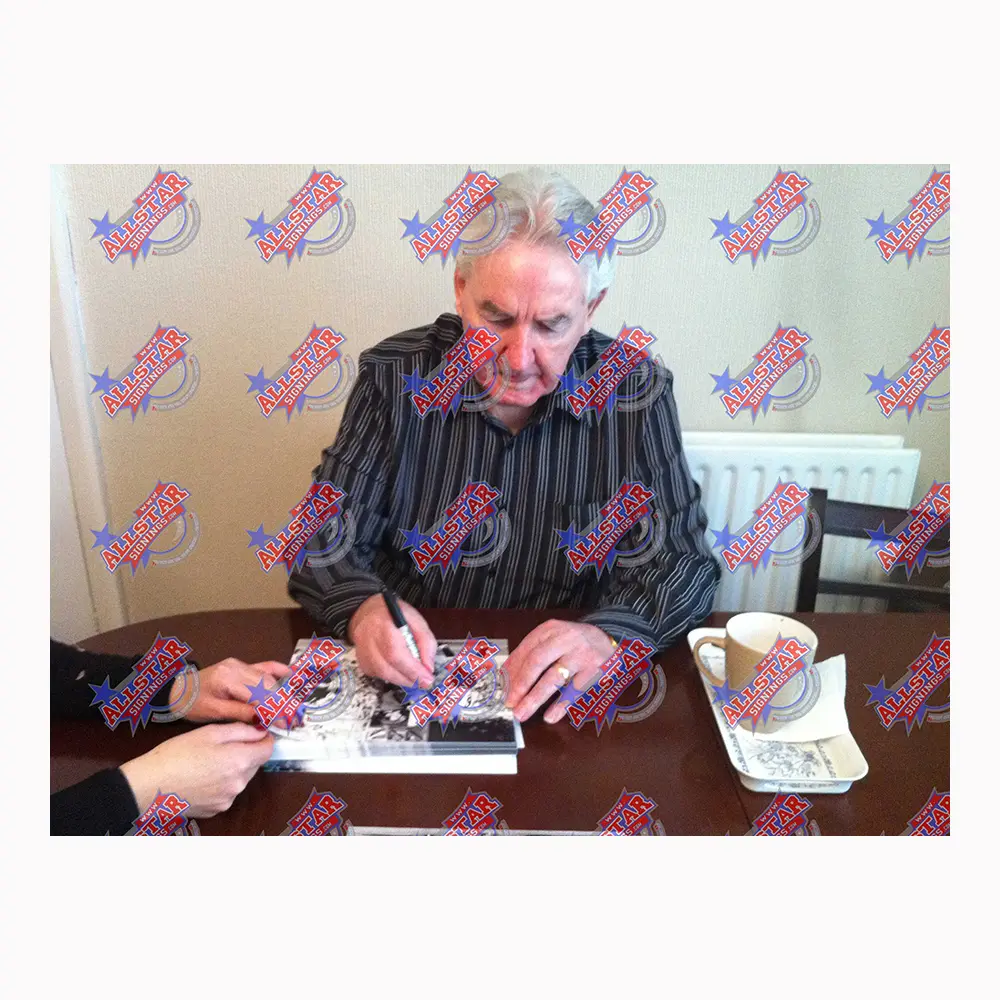 Dave Mackay signed 10x8 photo