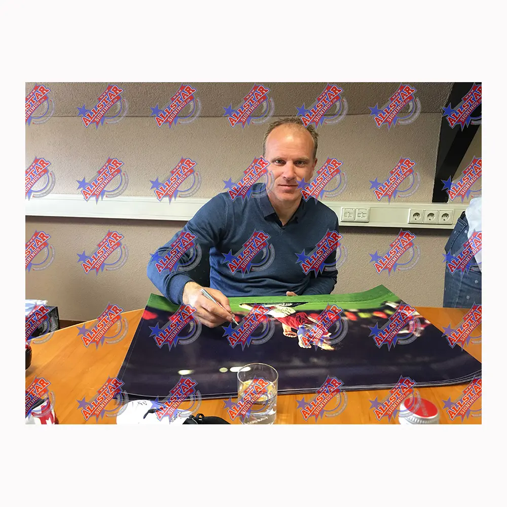 Dennis Bergkamp signed Arsenal 20"x 30" photo