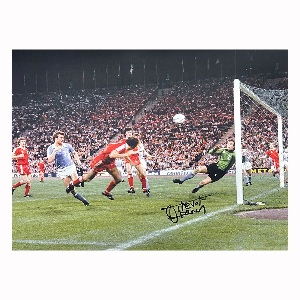 Trevor Francis signed 1979 European Cup Final photo