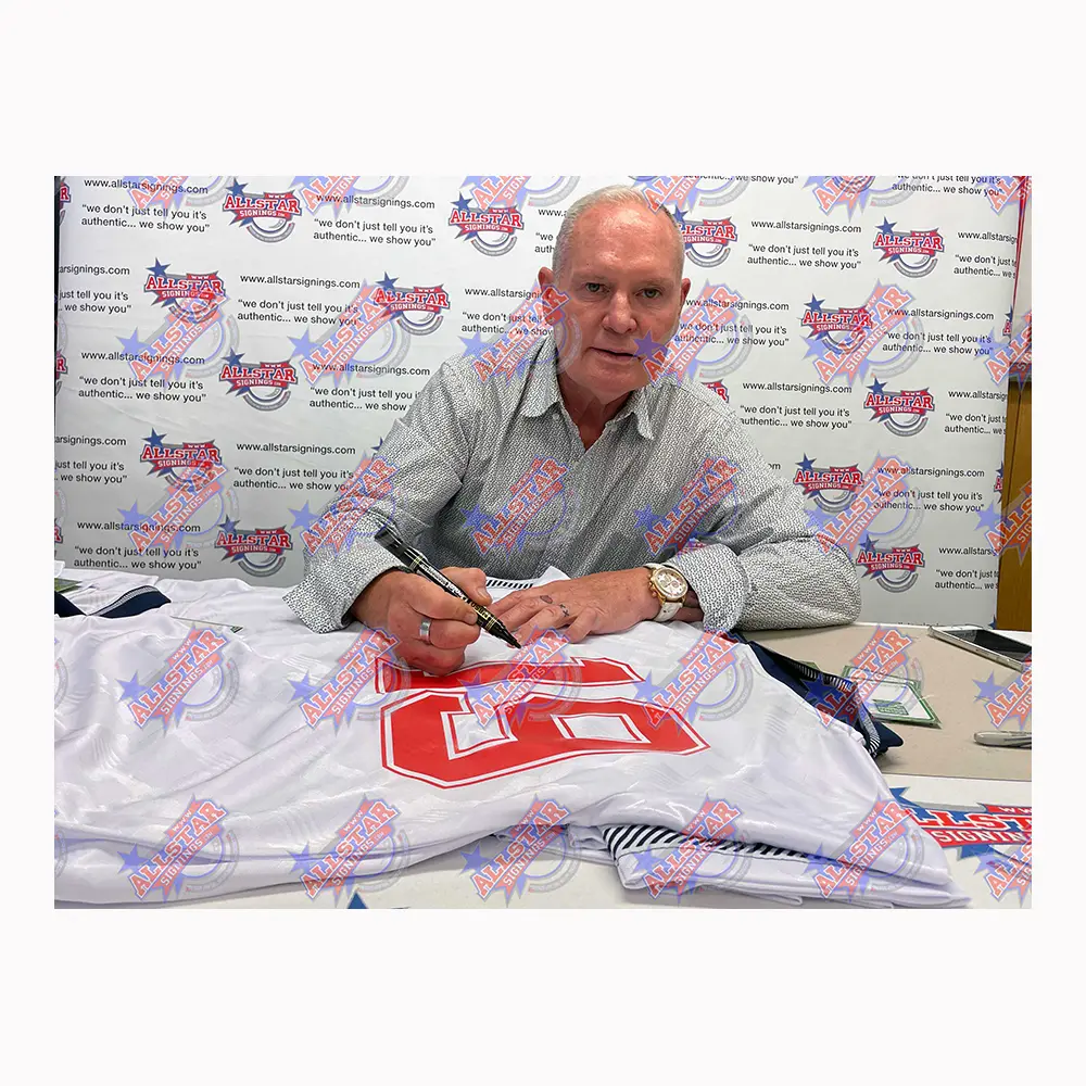 Paul Gascoigne Signed 1990 England World Cup shirt.