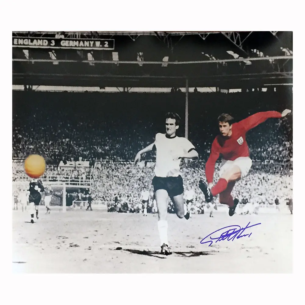 Sir Geoff Hurst signed England 1966 World Cup Final photo