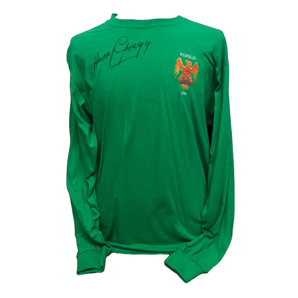 Harry Gregg signed 1958 FA Cup Final retro shirt.