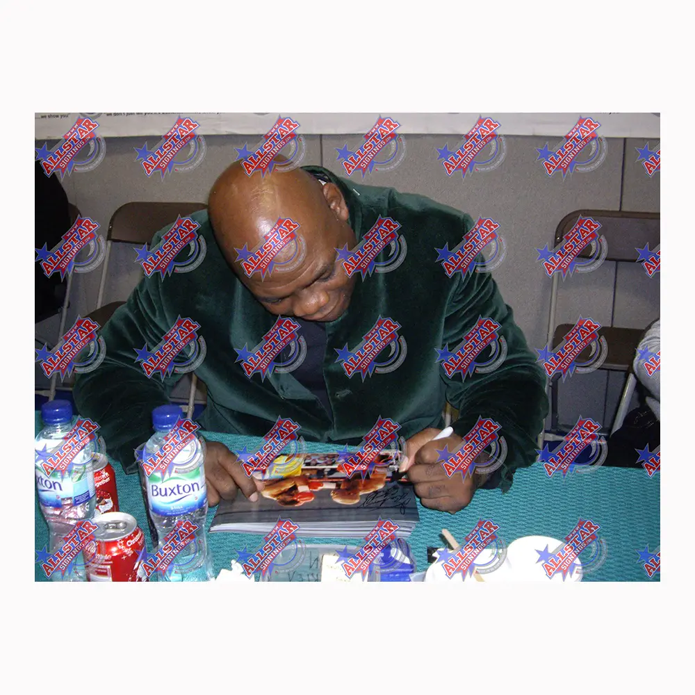 Iran Barkley signed 10x8 photo vs Hearns