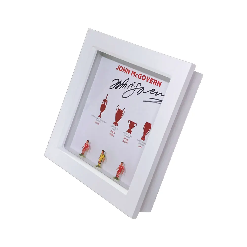 John McGovern signed hand painted Nottingham Forest Subbuteo display