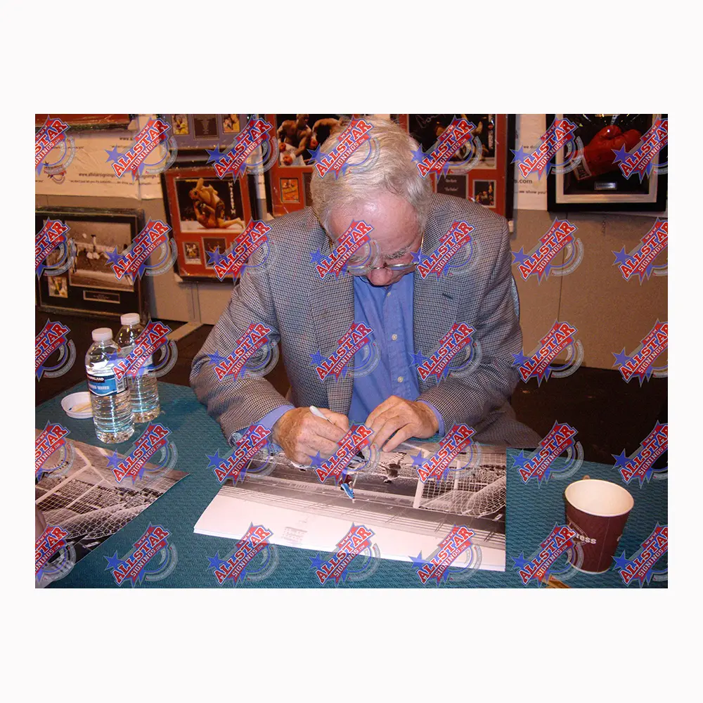 Ronnie Boyce signed 1964 FA Cup photo