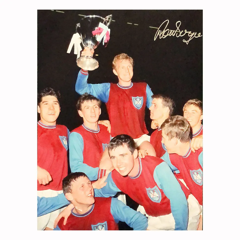 Ronnie Boyce signed 1965 ECWC photo