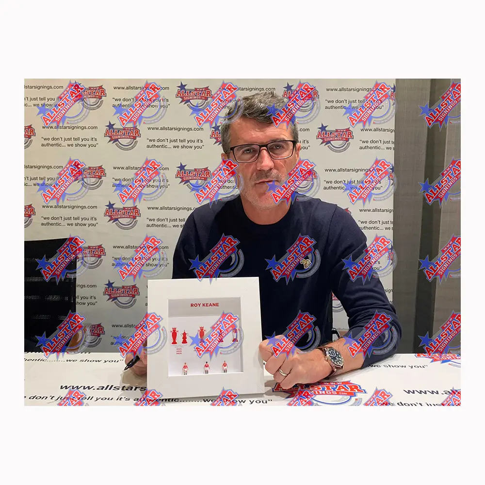Roy Keane signed hand painted Subbuteo style career display