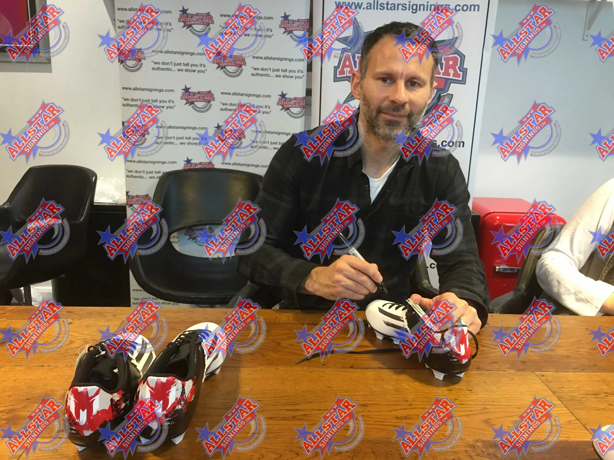 Ryan Giggs signed football boot.