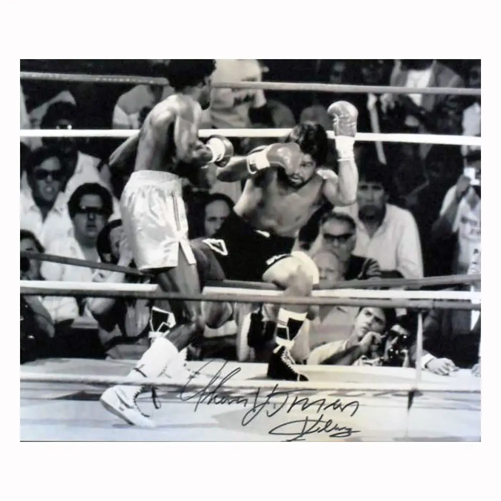 Thomas Hearns signed photo vs Roberto Duran