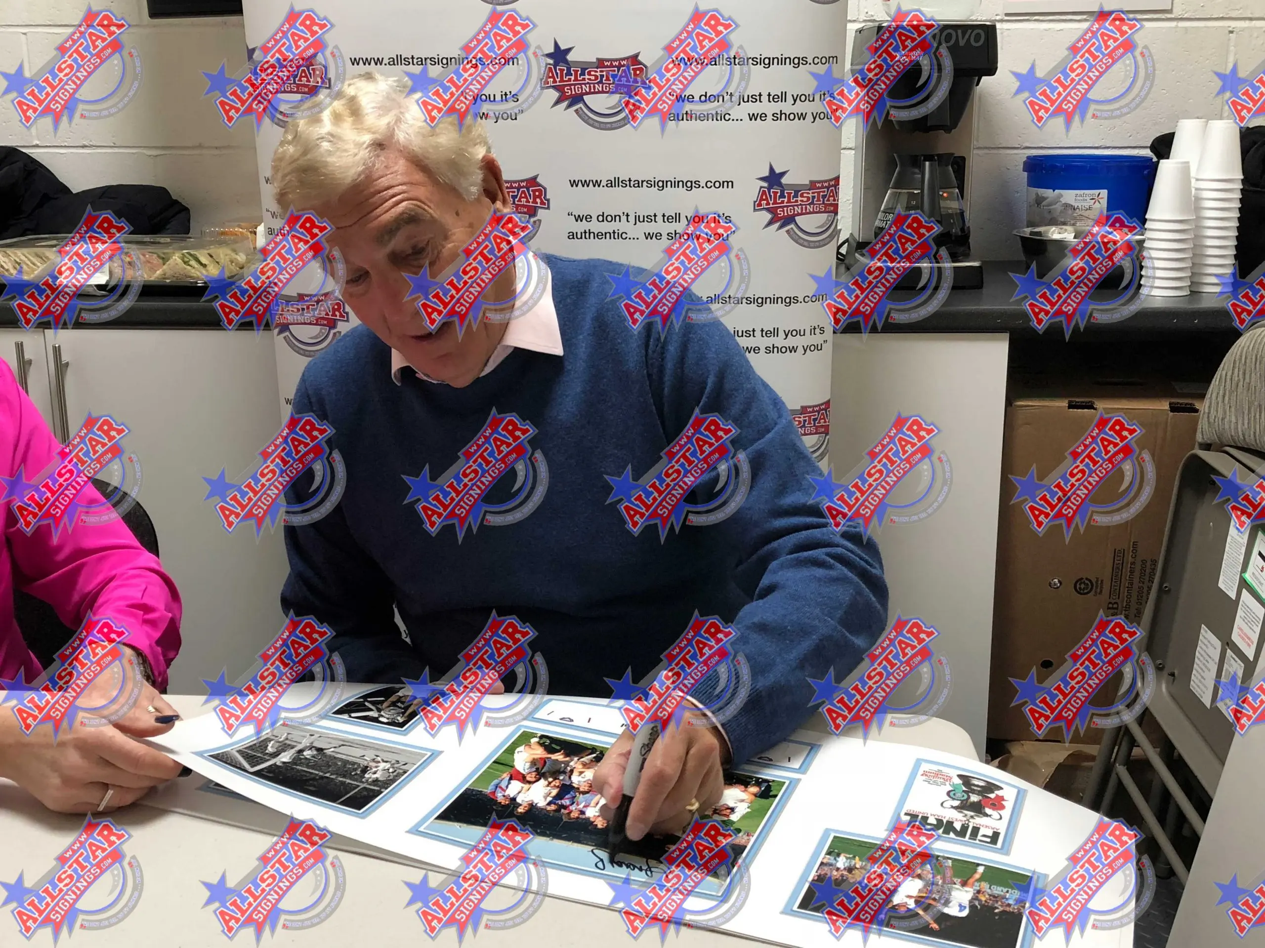 Sir Trevor Brooking signed West Ham United 1980 FA Cup Final storyboard